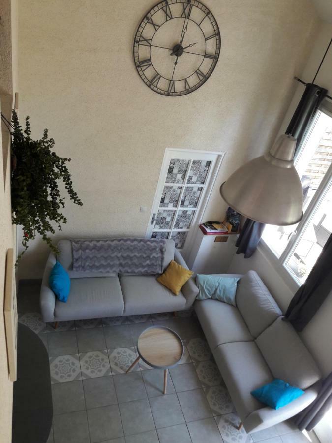 Bed and Breakfast La Marelle Avrille-les-Ponceaux Экстерьер фото